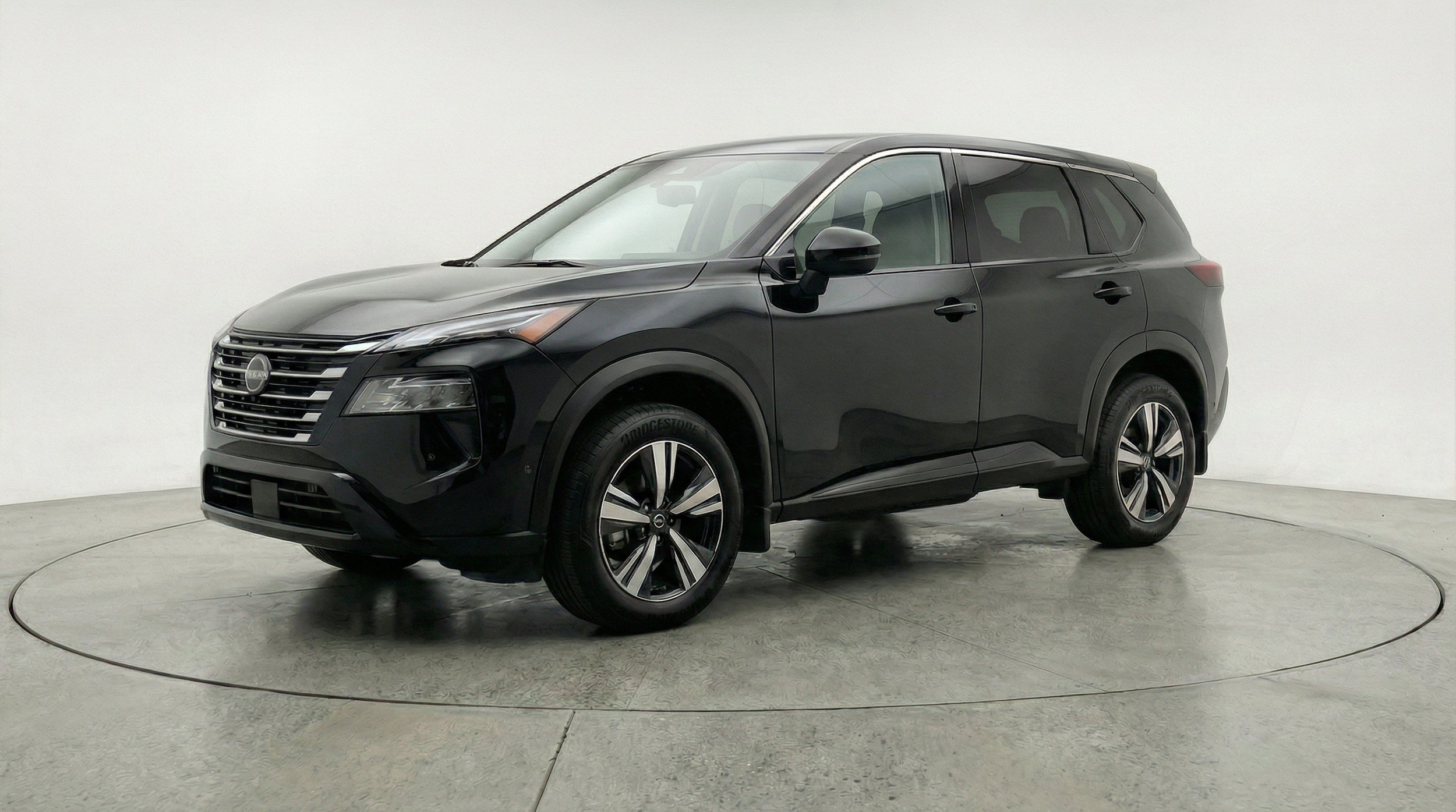 Thumbnail: 2026 Nissan Rogue - 3