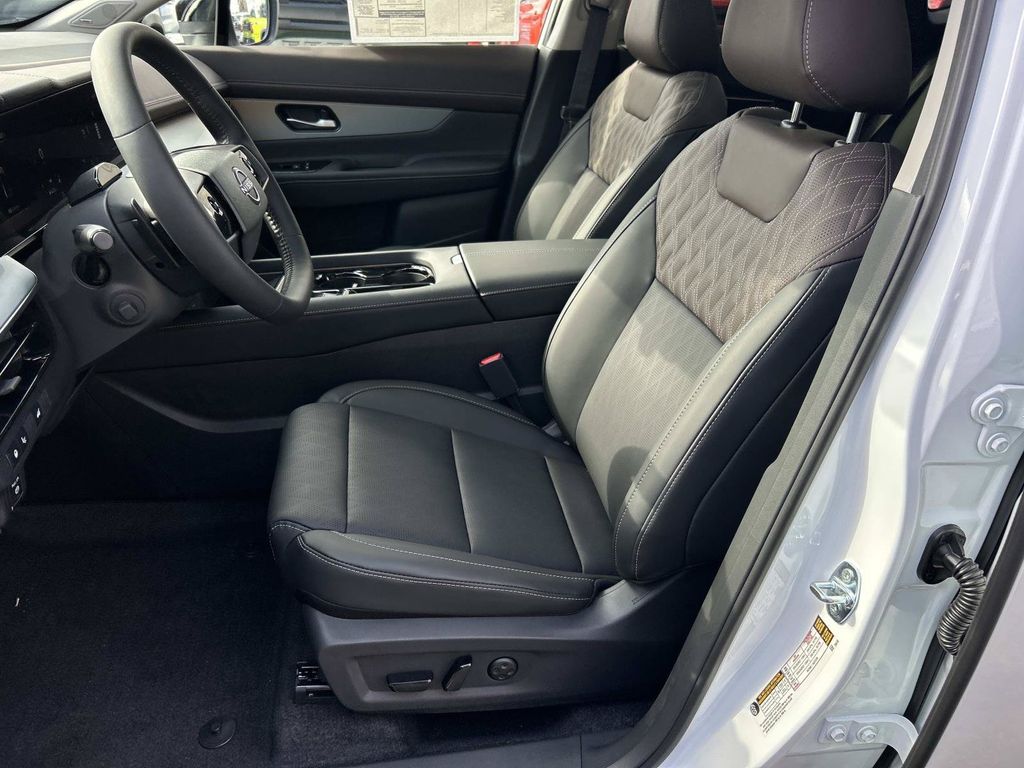 2026 Nissan Murano Platinum - Photo 27