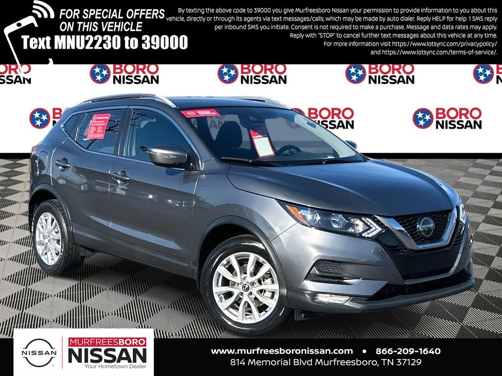 2021 Nissan Rogue Sport SV's photo
