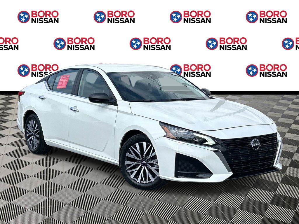2025 Nissan Altima Sedan 