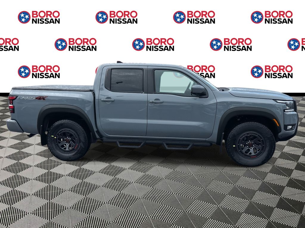 2026 Nissan Frontier PRO-4X photo 2
