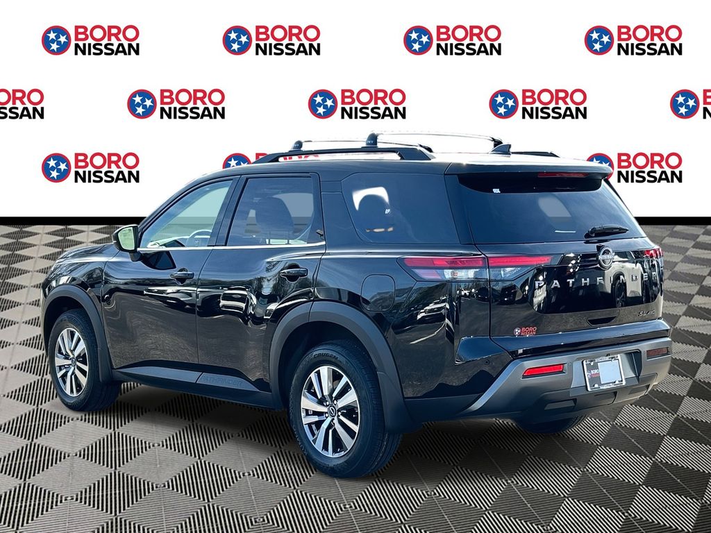2026 Nissan Pathfinder SL - Photo 6