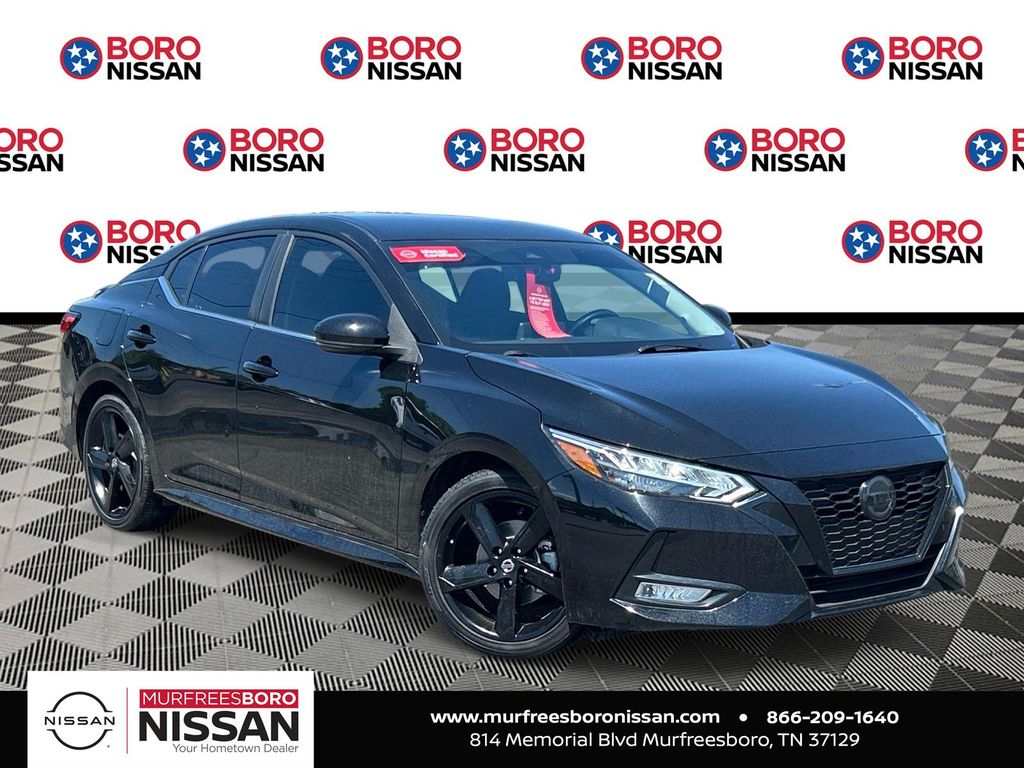 2023 Nissan Sentra SR CVT's photo