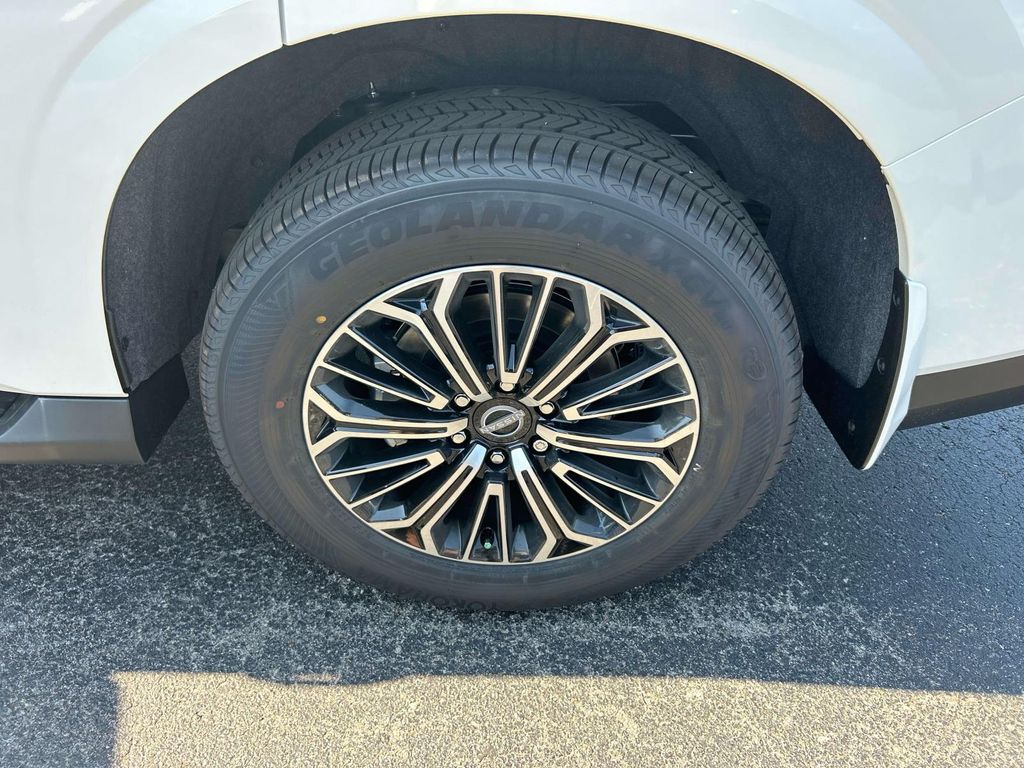 2026 Nissan Armada SL - Photo 12