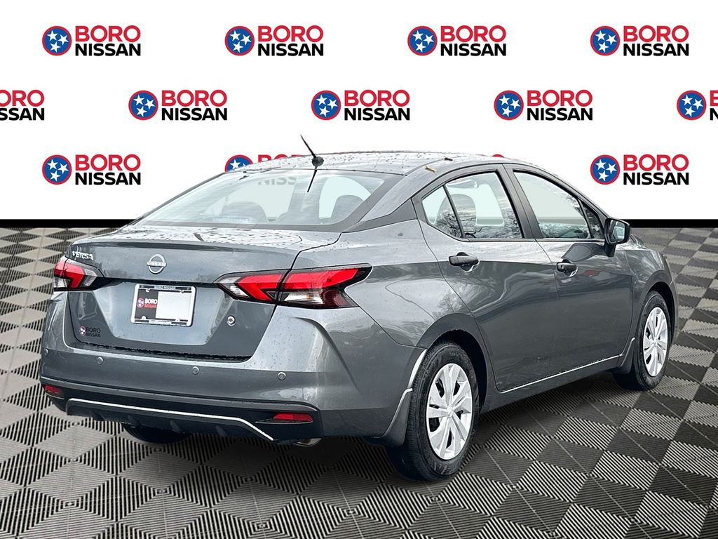 2025 Nissan Versa 1.6 S photo 3