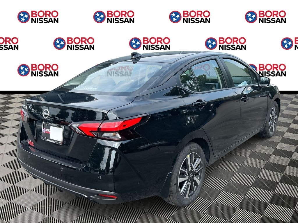 New 2025 Nissan Versa 1.6 SV Sedan