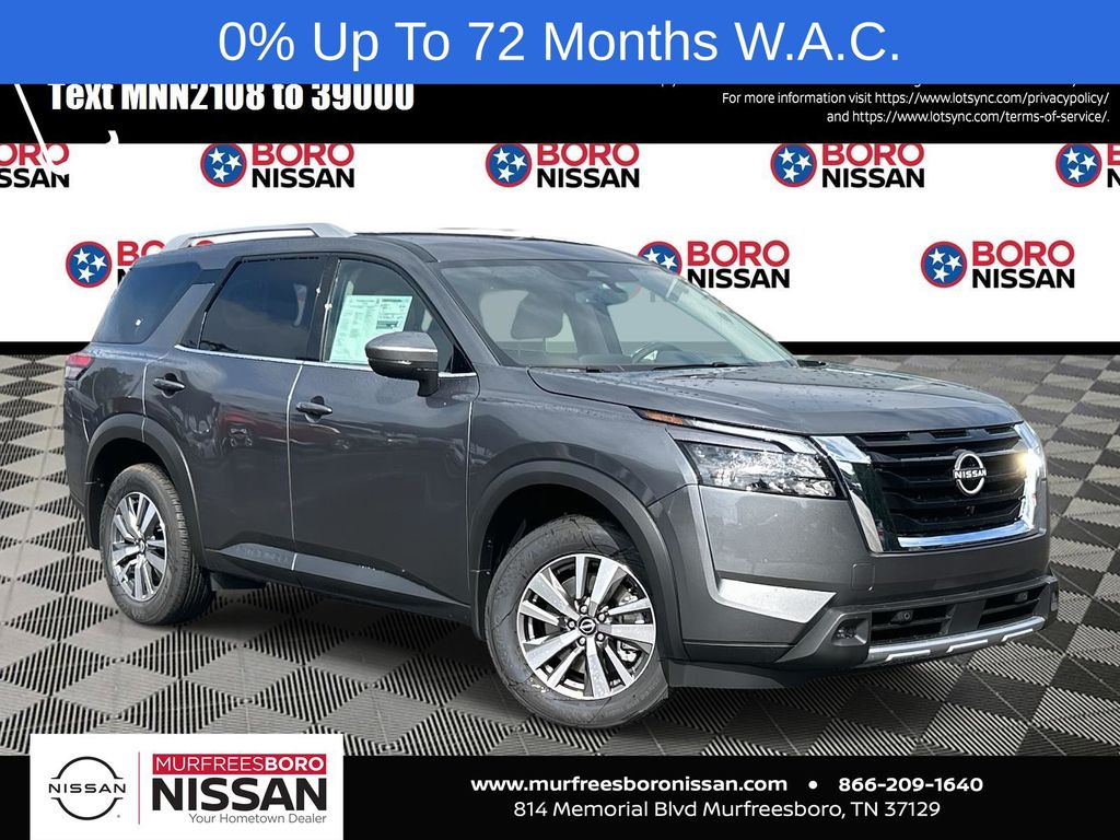 2025 Nissan Pathfinder SL's photo