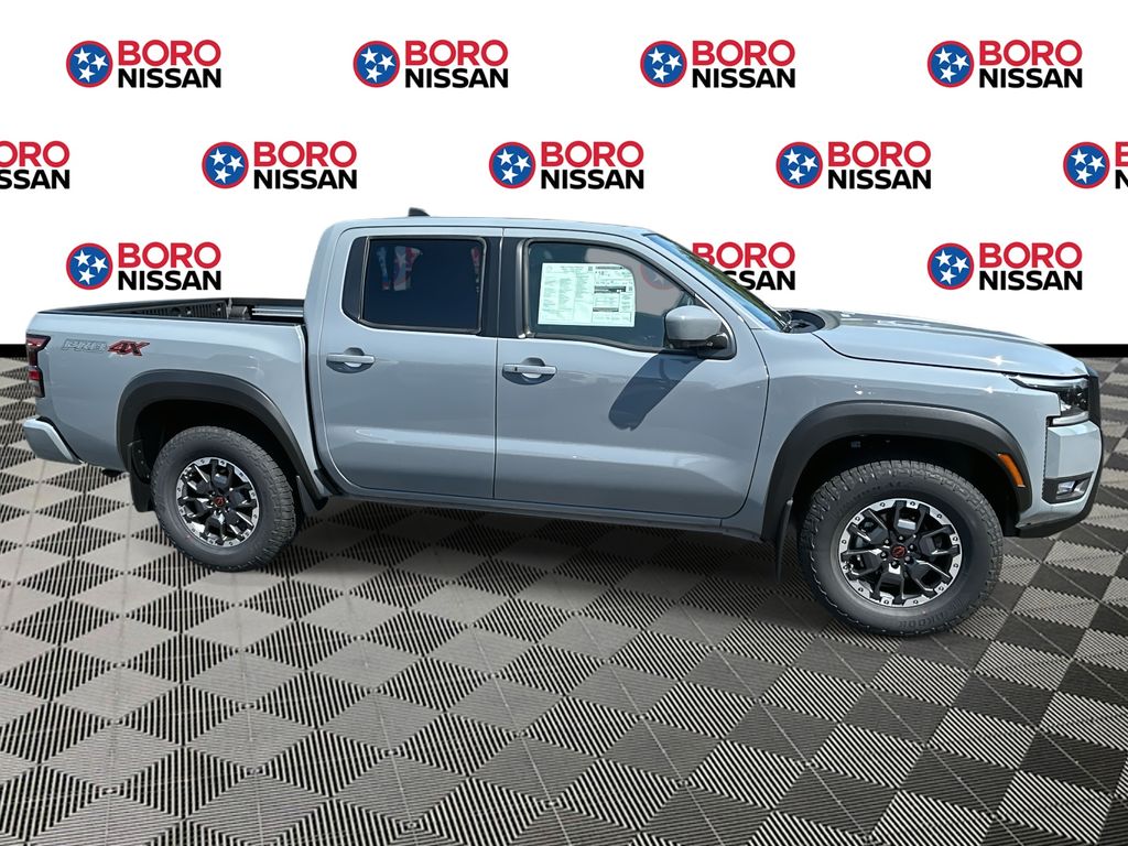 2026 Nissan Frontier PRO-4X photo 2