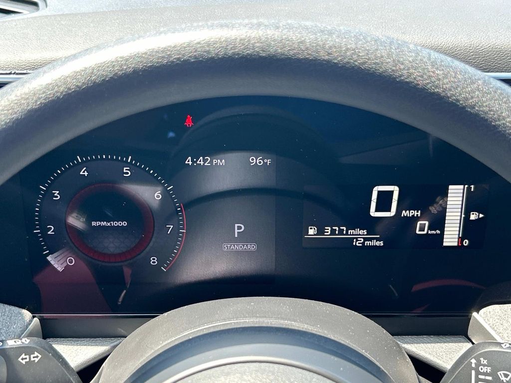 2025 Nissan Kicks SV photo 4