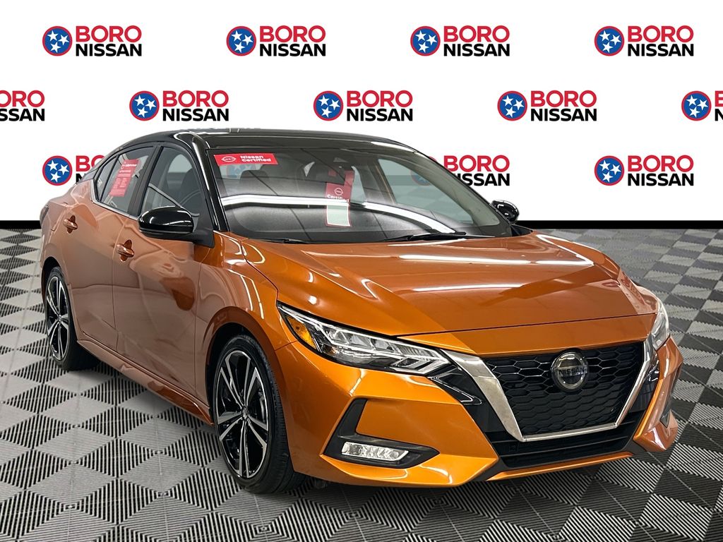 2021 Nissan Sentra SR's photo