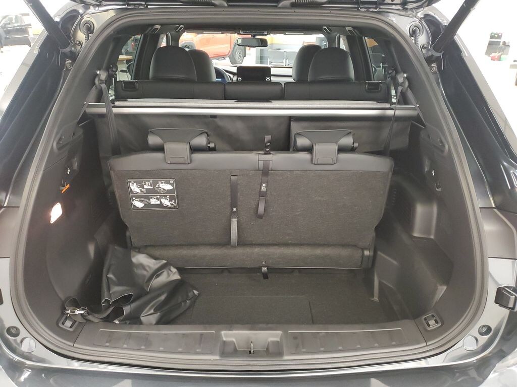 New 2026 Nissan Rogue Plug-In Hybrid Platinum SUV
