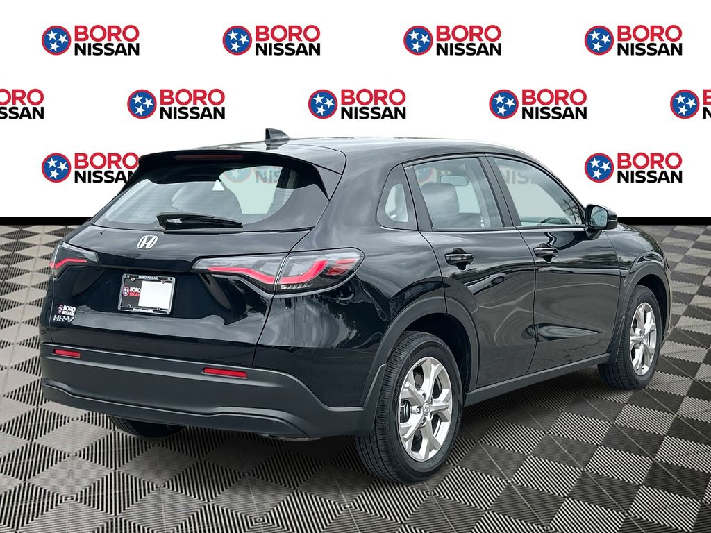 2025 Honda HR-V LX photo 3