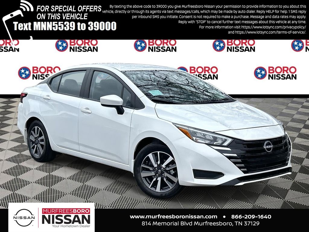 2025 Nissan Versa SV's photo