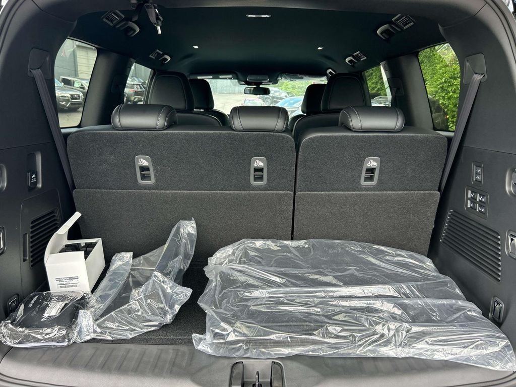 2026 Nissan Armada PRO-4X - Photo 13