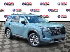 2026 Nissan Pathfinder SL SUV