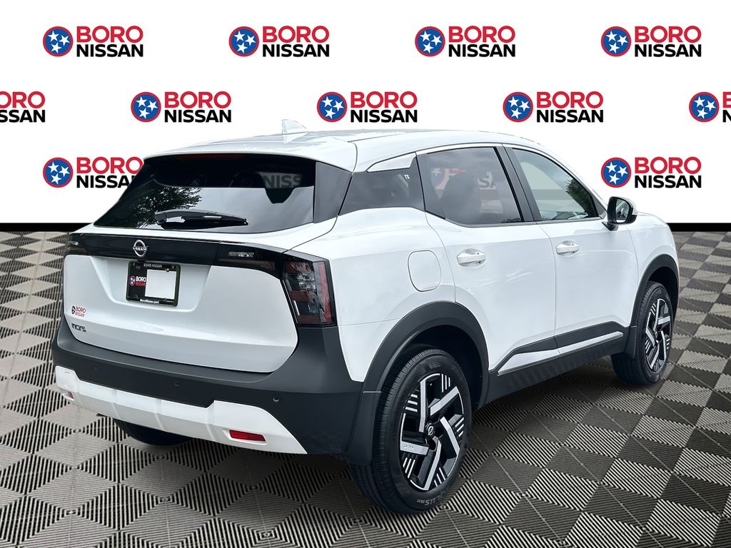 2025 Nissan Kicks SV photo 2