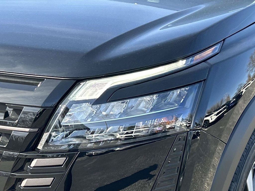 2026 Nissan Pathfinder SL - Photo 10