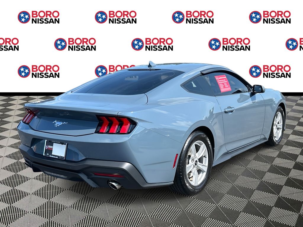 2024 Ford Mustang EcoBoost photo 3
