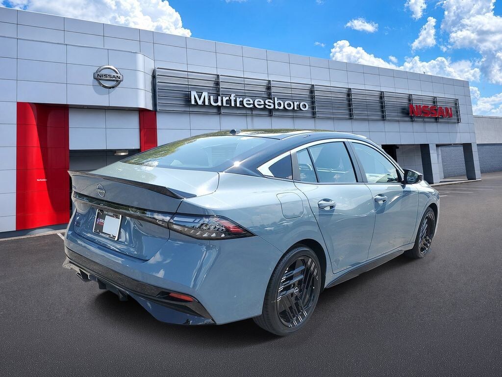 New 2027 Nissan Sentra SR Sedan