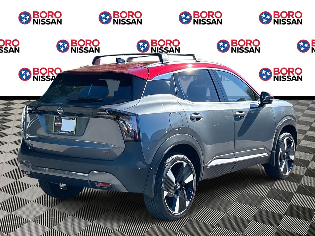 2026 Nissan Kicks SR photo 2