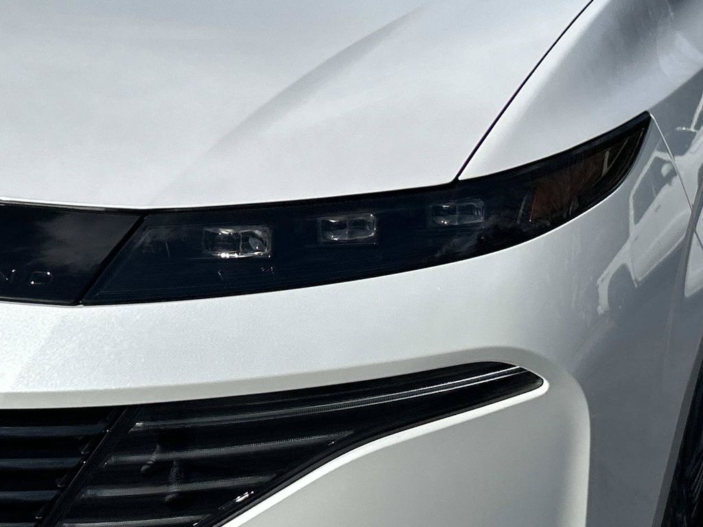 2026 Nissan Murano Platinum - Photo 10