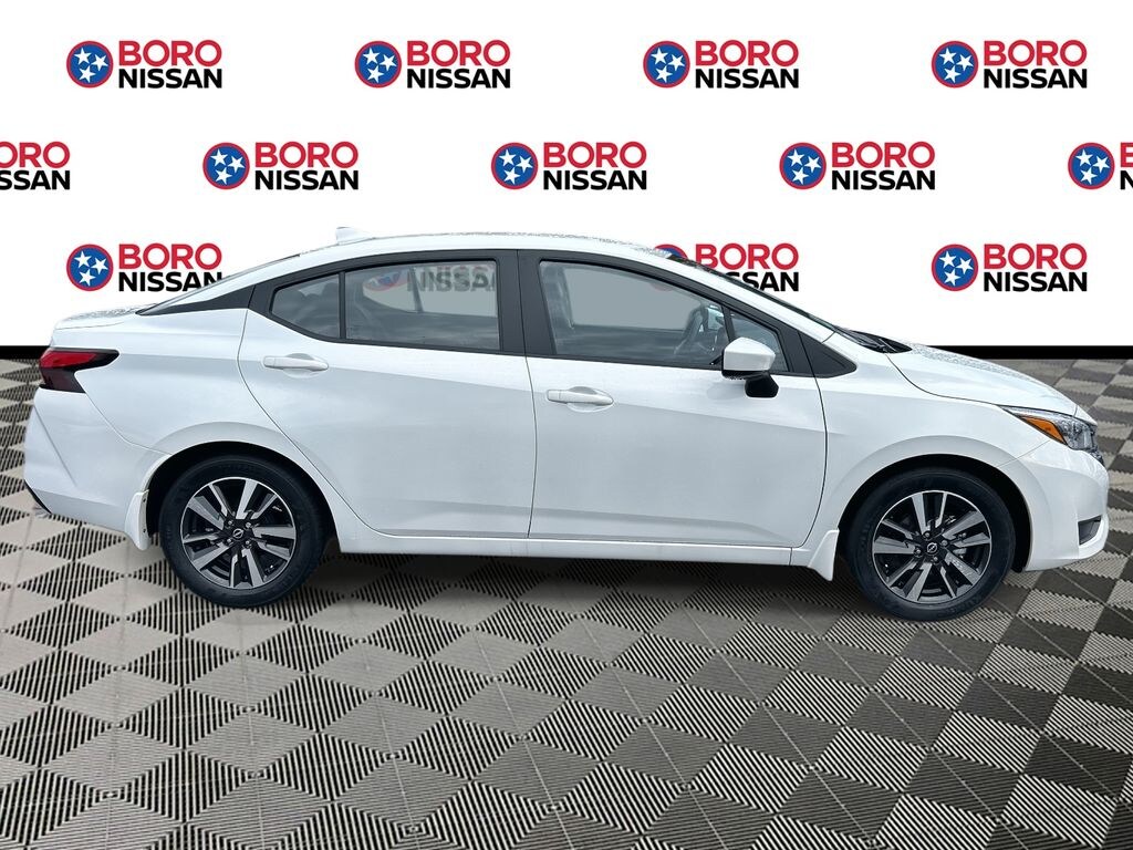 New 2025 Nissan Versa 1.6 SV Sedan