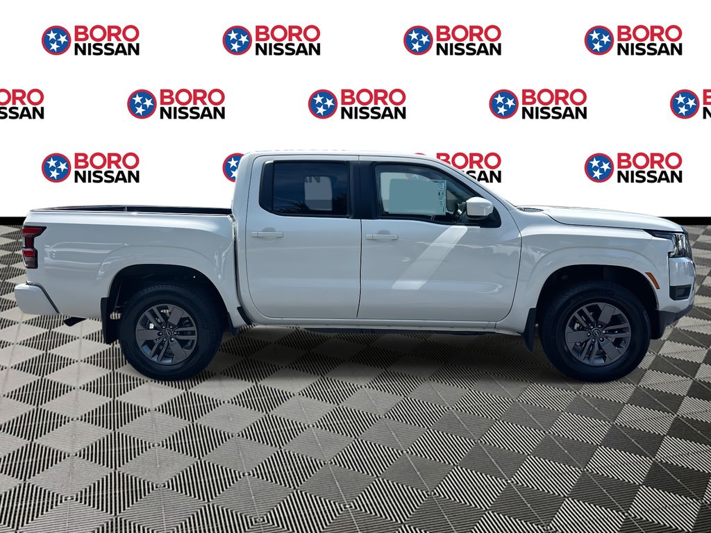 2025 Nissan Frontier SV photo 2