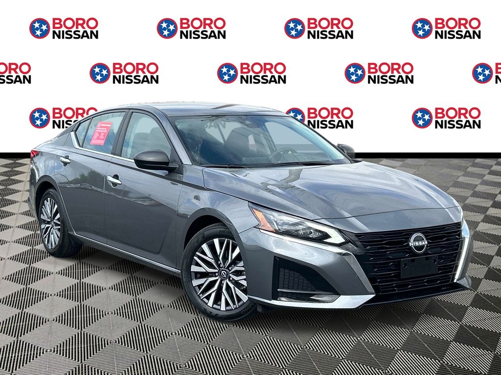 2025 Nissan Altima Sedan 