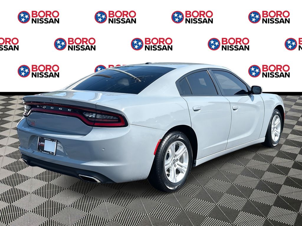 2021 Dodge Charger SXT photo 2