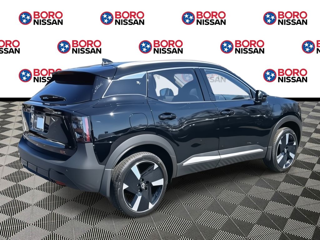 2025 Nissan Kicks SR photo 2