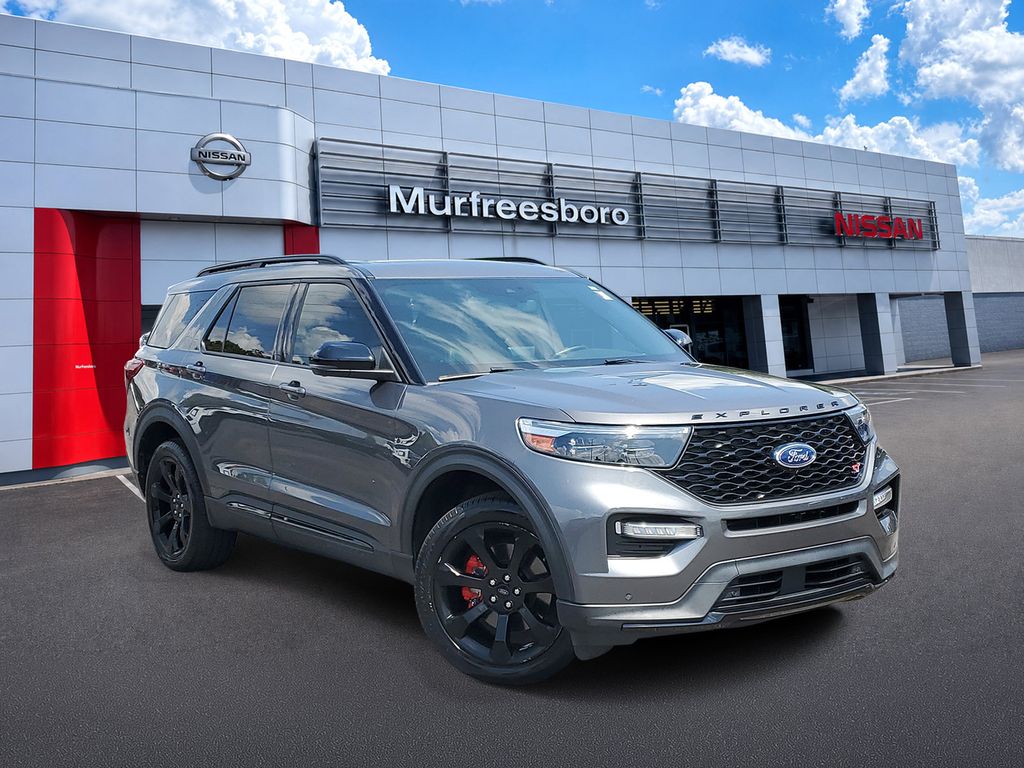 2023 Ford Explorer SUV 