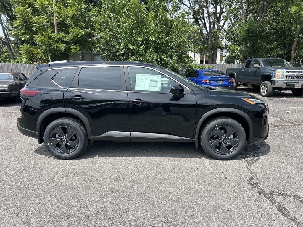 New 2026 Nissan Rogue SV SUV