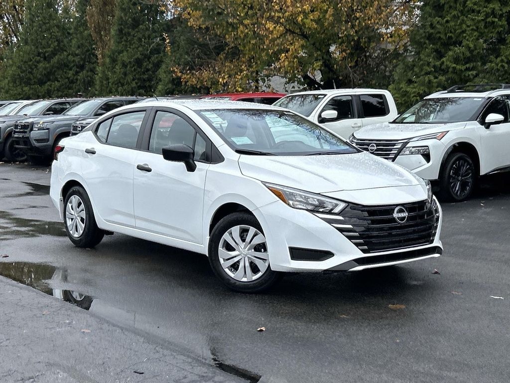 New 2025 Nissan Versa 1.6 S Sedan