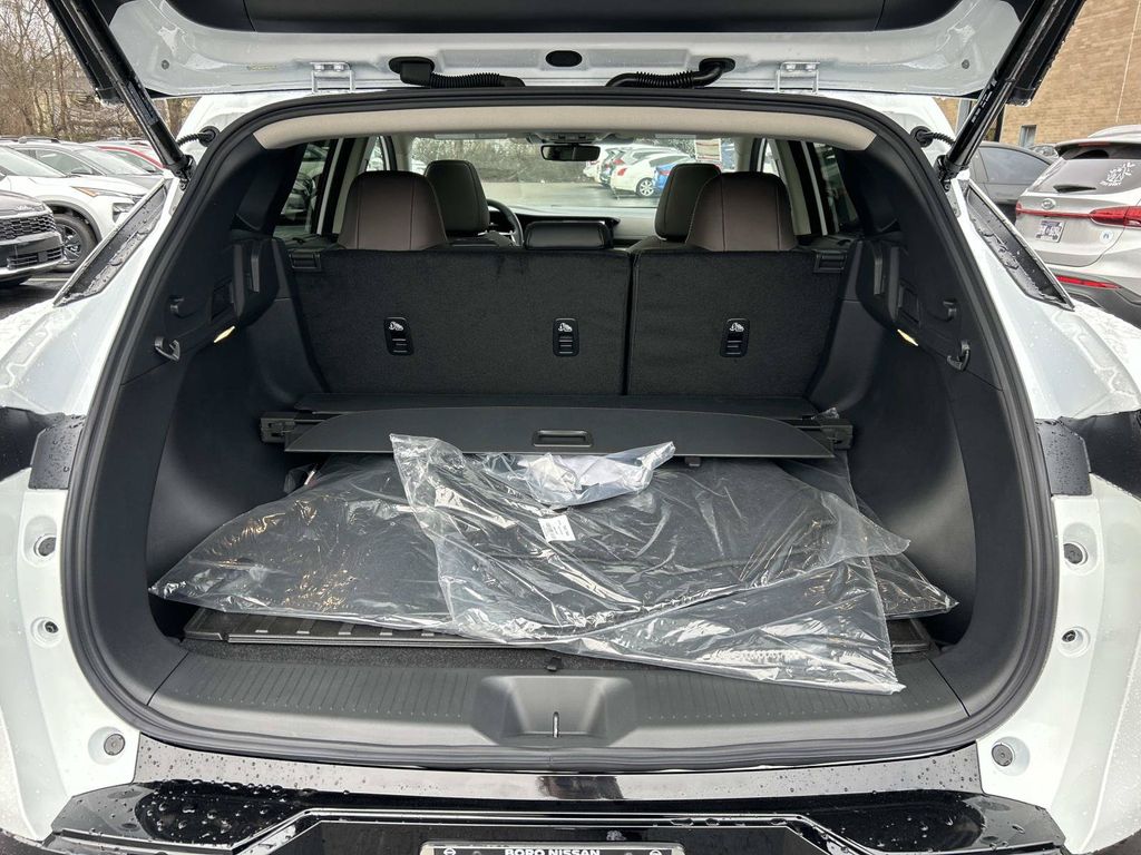 2026 Nissan Murano Platinum - Photo 22