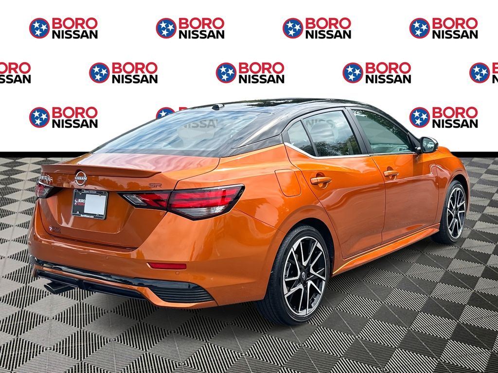 2025 Nissan Sentra SR photo 3