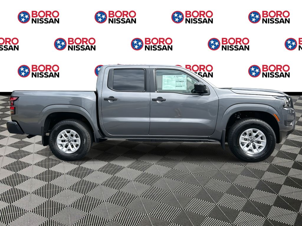 2026 Nissan Frontier SV photo 2