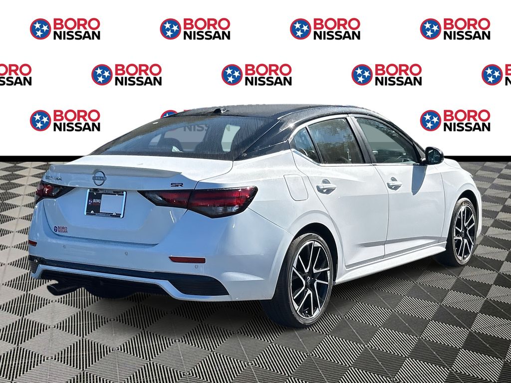 2025 Nissan Sentra SR photo 3
