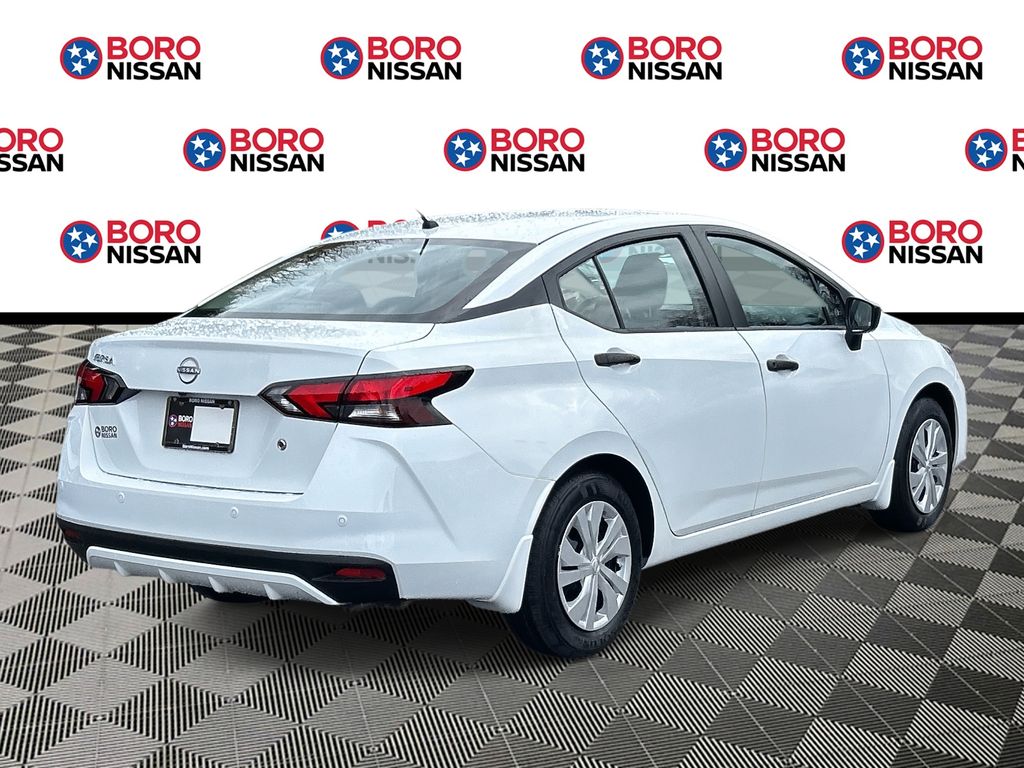 2025 Nissan Versa 1.6 S photo 3