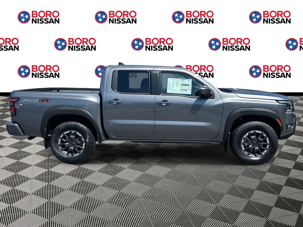 2026 Nissan Frontier SV photo 2