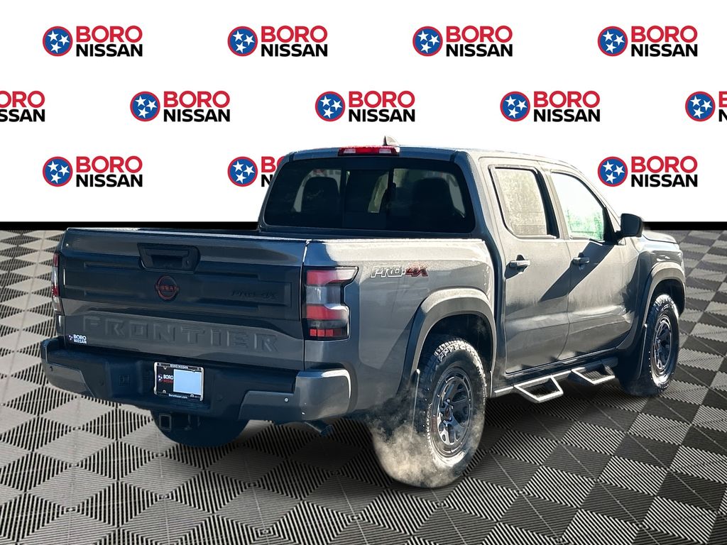 2026 Nissan Frontier PRO-4X photo 3