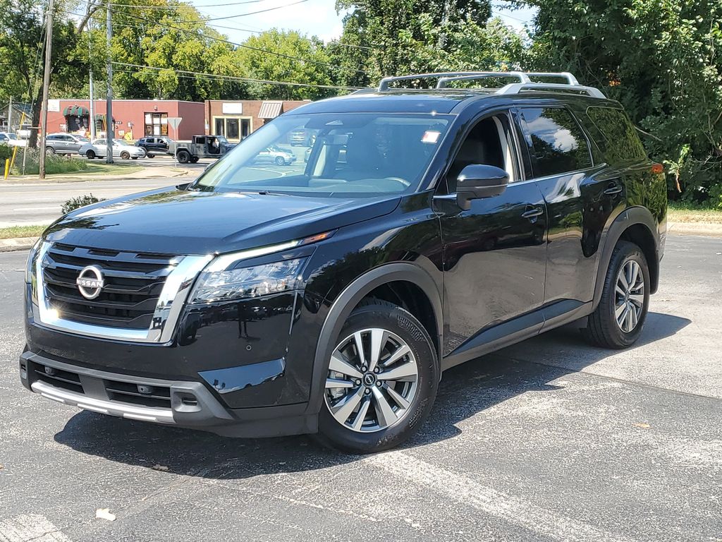 Certified Pre-Owned 2025 Nissan Pathfinder SL