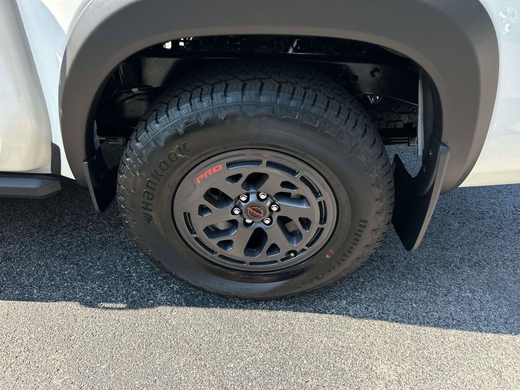 2026 Nissan Frontier PRO-4X - Photo 12