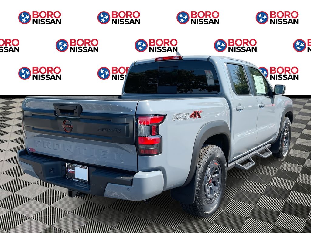 2026 Nissan Frontier PRO-4X photo 3