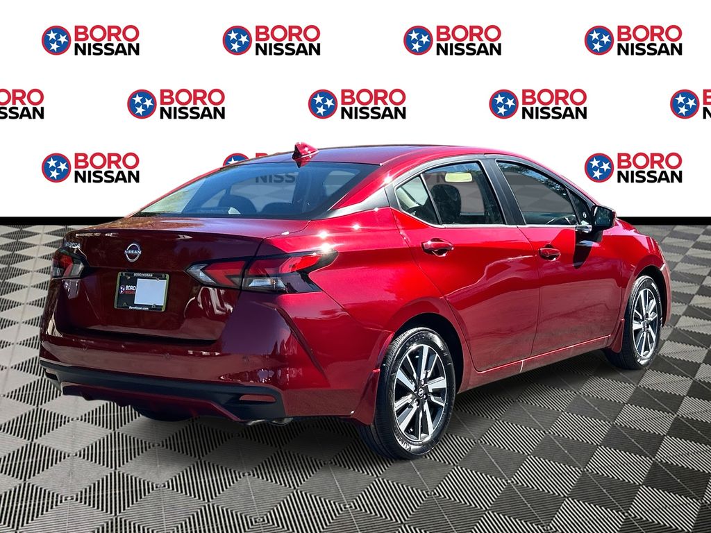 2025 Nissan Versa 1.6 SV photo 3