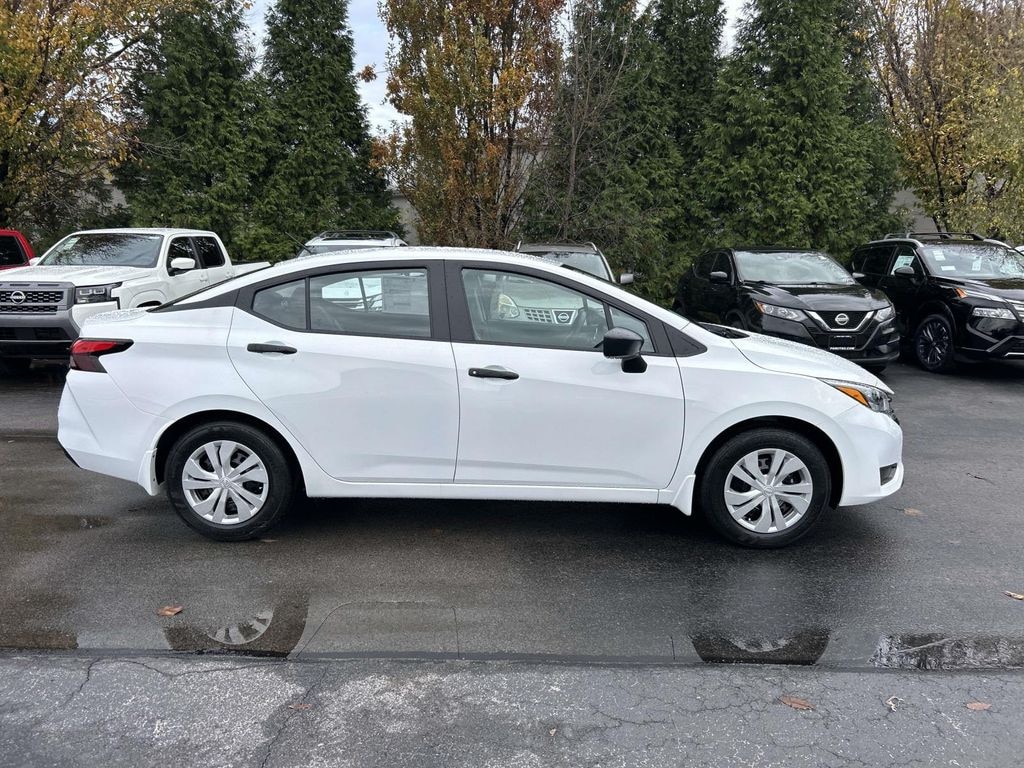 New 2025 Nissan Versa 1.6 S Sedan