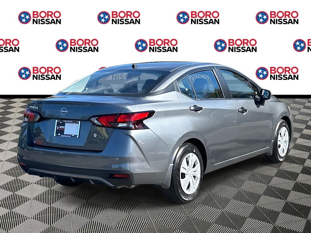 New 2025 Nissan Versa 1.6 S Sedan