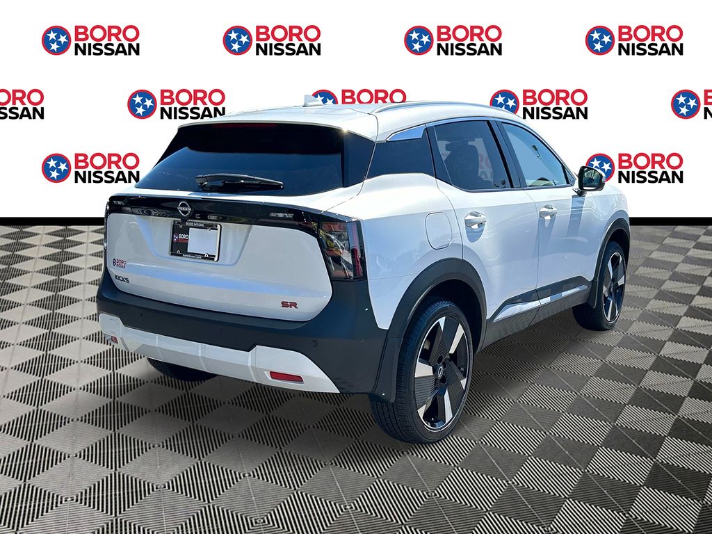 2025 Nissan Kicks SR photo 3