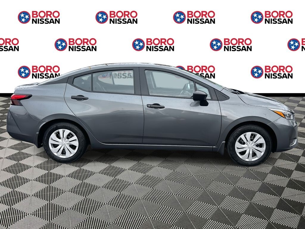 New 2025 Nissan Versa 1.6 S Sedan