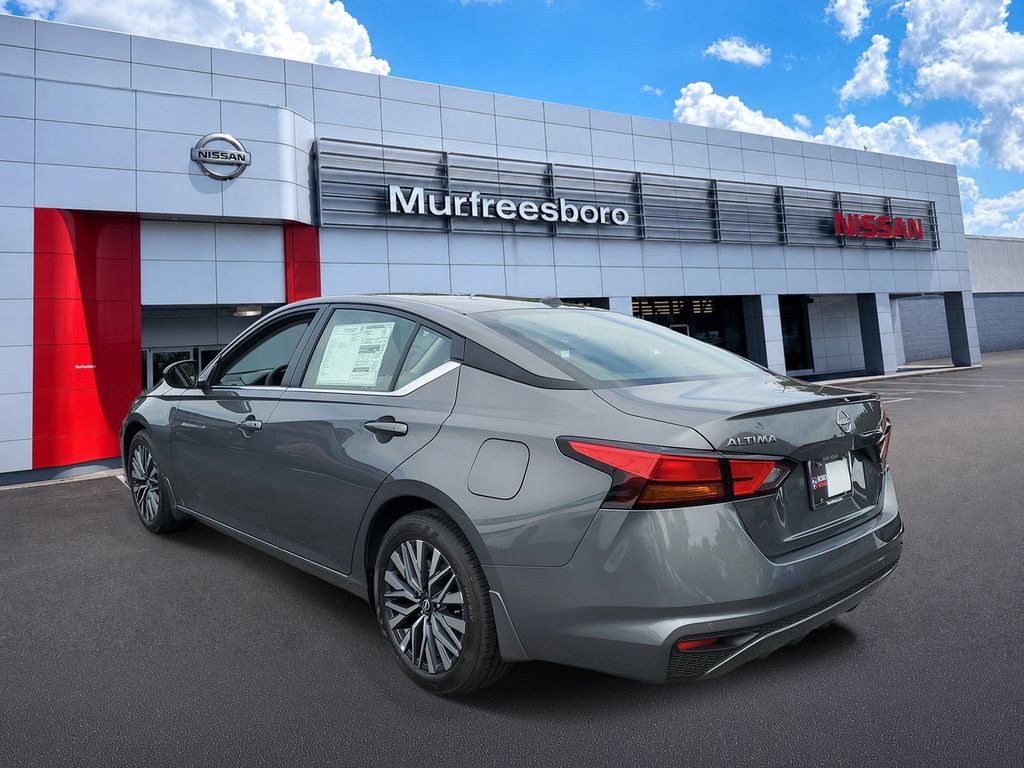 New 2026 Nissan Altima SV Sedan