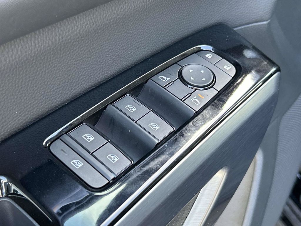 2026 Nissan Pathfinder SL - Photo 28
